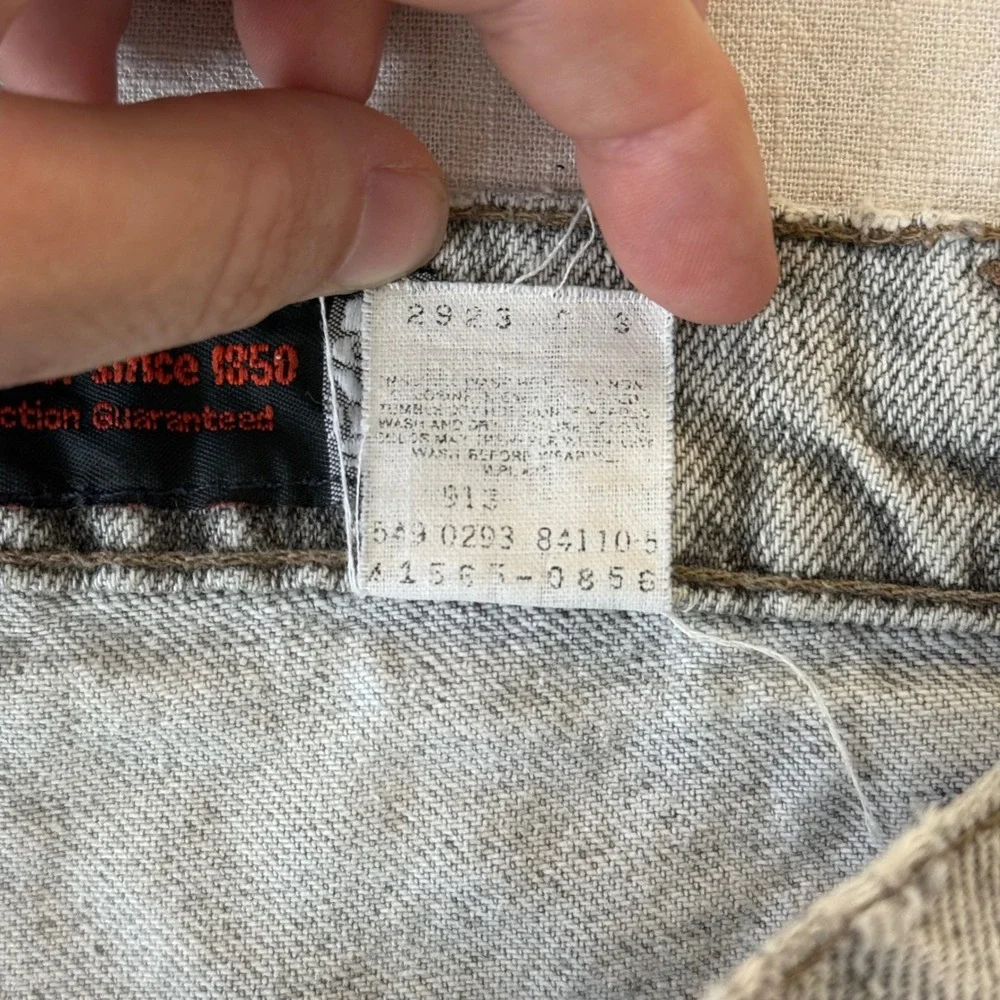 Vintage Levi's 90s SilverTab Loose Denim Short Gray Light Wash Cut Off High Rise